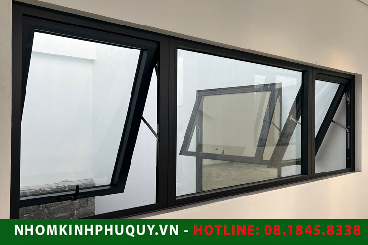 Cửa sổ mở hất 2 cánh nhôm Xingfa 2