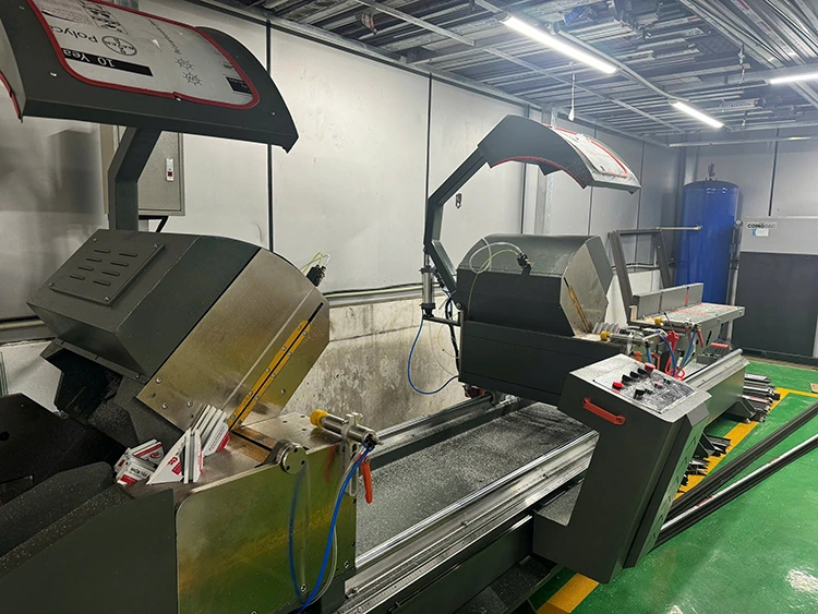 Dàn máy sản xuất cửa nhôm kính là gì? 1