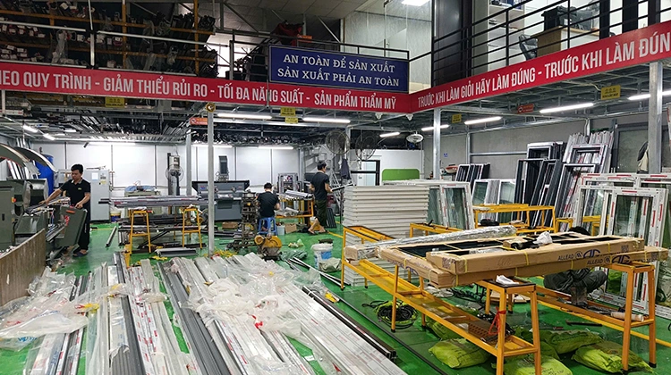 Phú Quý – Xưởng gia công uốn vòm nhôm Xingfa uy tín 1
