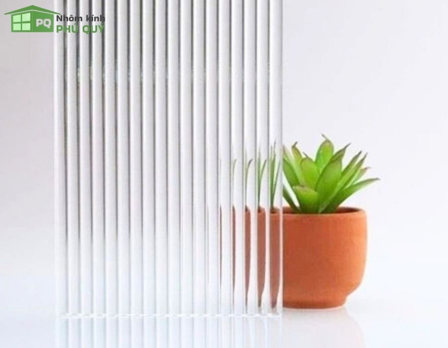 Ưu điểm và hạn chế của kính sóng 1 Ưu điểm và hạn chế của kính sóng 1